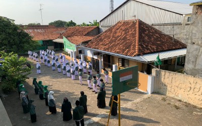 Peringatan Hari Lahir LP Ma'arif NU yang ke-92 di MTs. Ma'arif NU Buaran